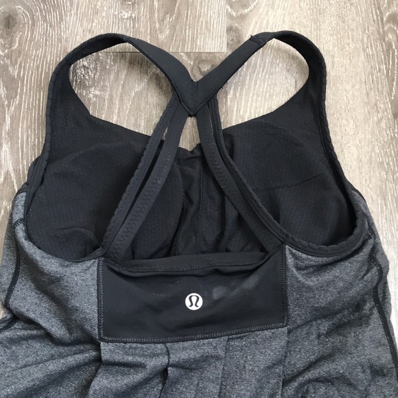 Lululemon Athletica - Picture 10 of 16